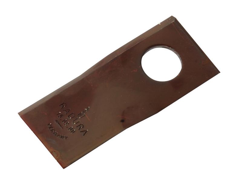 Mower Blade - Twisted blade, top edge sharp & parallel - 90x40x3mm - Hole Ø19mm - RH - Replacement for Welger Image 1