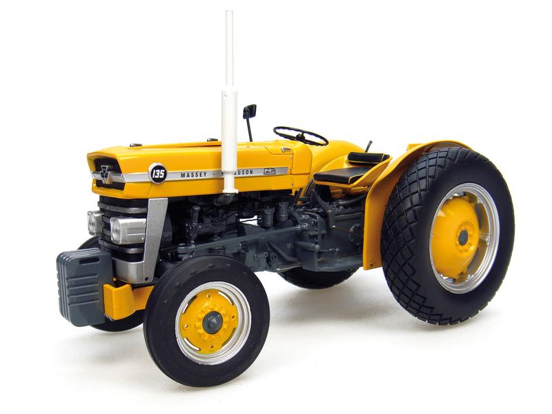 1/16 Scale UNIVERSAL HOBBIES  Massey Ferguson 135 (No Back Orders accepted against Universal Hobbies Toys)