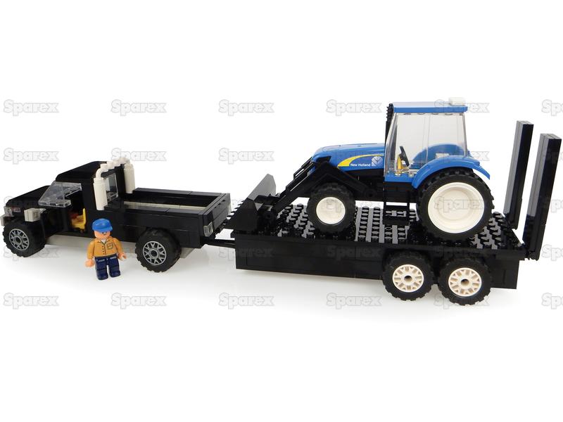 Scale Sparex  New Holland Pick-Up Truck with Tractor and Trailer Building Brick Set