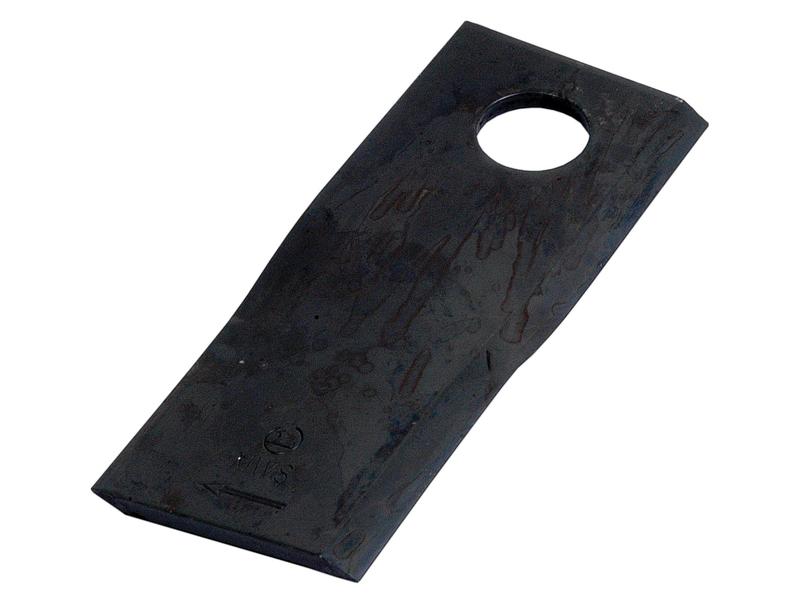Mower Blade - Twisted blade, top edge sharp & parallel -  118 x 47x4mm - Hole Ø19mm  - RH -  Replacement for Fella