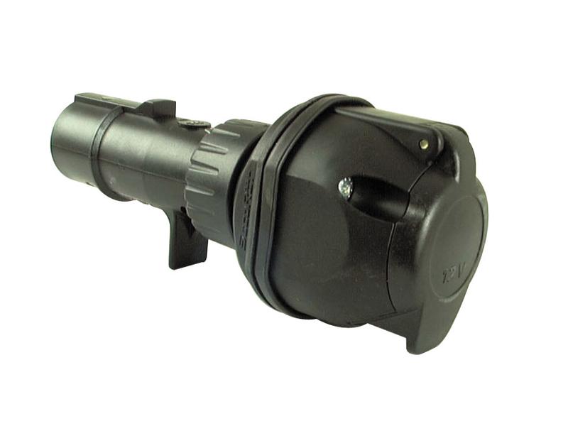 Plug and Socket Reducer 24V/12V Image 1