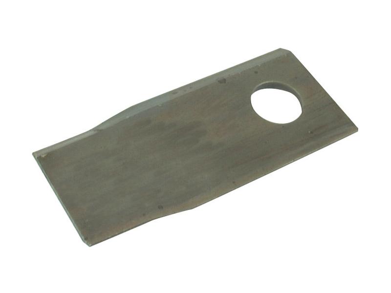 Mower Blade - Twisted blade, top edge sharp & parallel - 106x49x4mm - Hole Ø19mm - RH - Replacement for Fella Image 1