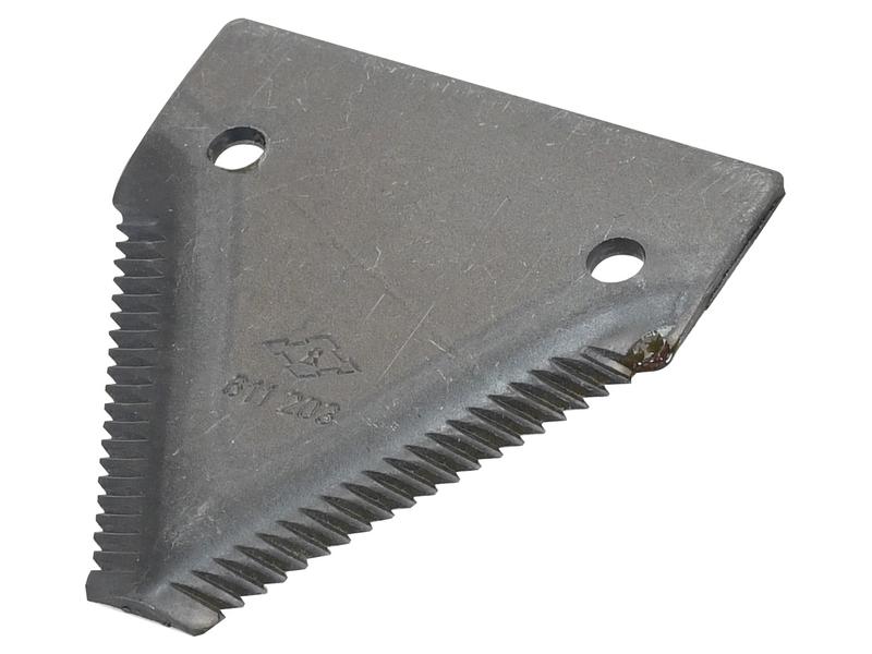 Knife section - over serrated -  83x76x2.75mm -  Hole Ø6.5mm -  Hole centres  51mm - Replacement forClaas