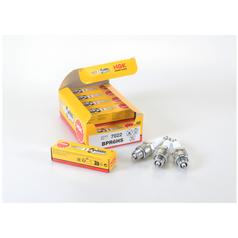 NGK Spark Plug - BPR6HS (7022) 3